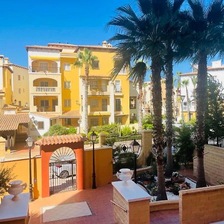 Beach Apartament In Torrevieja Exterior foto
